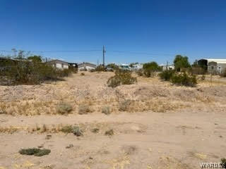 12679 S APACHE PKWY, TOPOCK, AZ 86436, photo 1 of 13