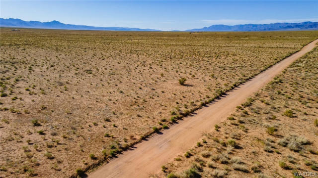 064C N SHARON ROAD, KINGMAN, AZ 86401, photo 2 of 18